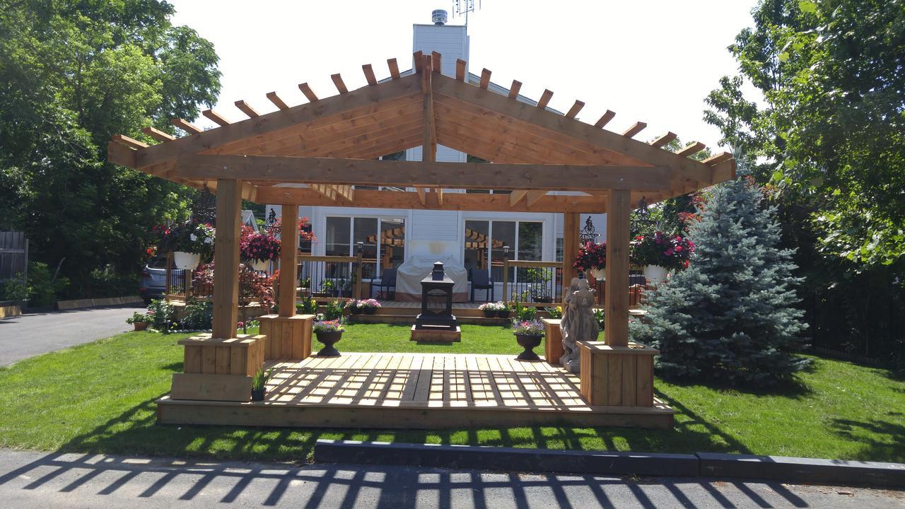 Bed & Breakfast The White House Boutique Niagara-on-the-Lake